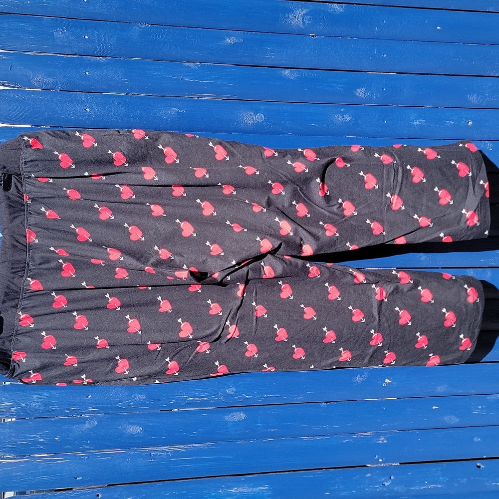 Black Pants With Red Heart Pattern - image 3